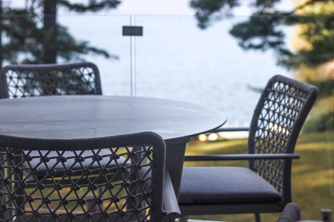 Ripplecove Hotel & Spa Ayer's Cliff ภายนอก รูปภาพ