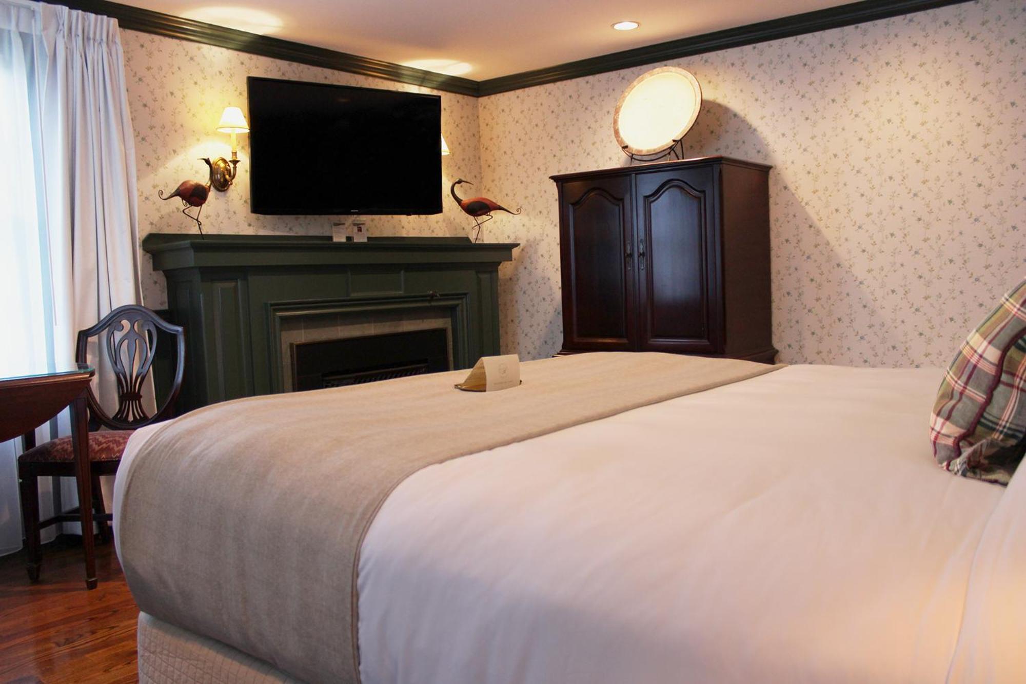 Ripplecove Hotel & Spa Ayer's Cliff ภายนอก รูปภาพ